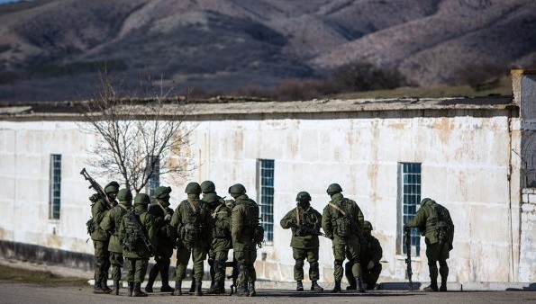 72 части в Крыму в четверг добровольно перешли в ВС РФ